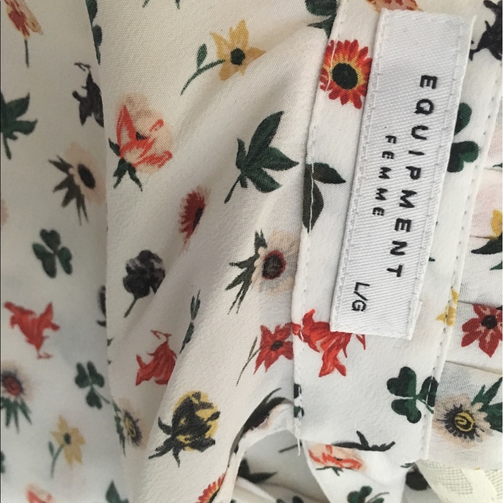 BNWT equipment aurora floral blouse ๐บ๐๐ผ - Picture 4 of 6
